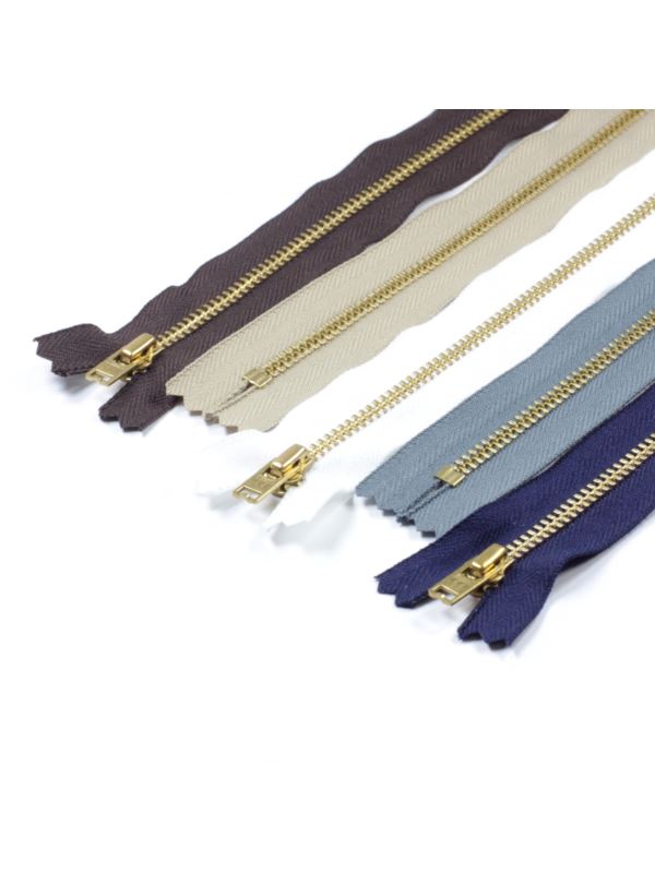 Zamek YKK metalowy nierozdzielczy mosiądz 3 YGRC-36 DA2 - 16 cm
